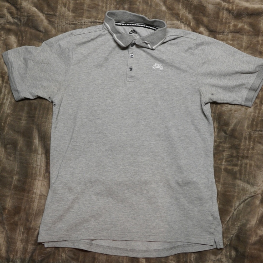 NIKE SB polo